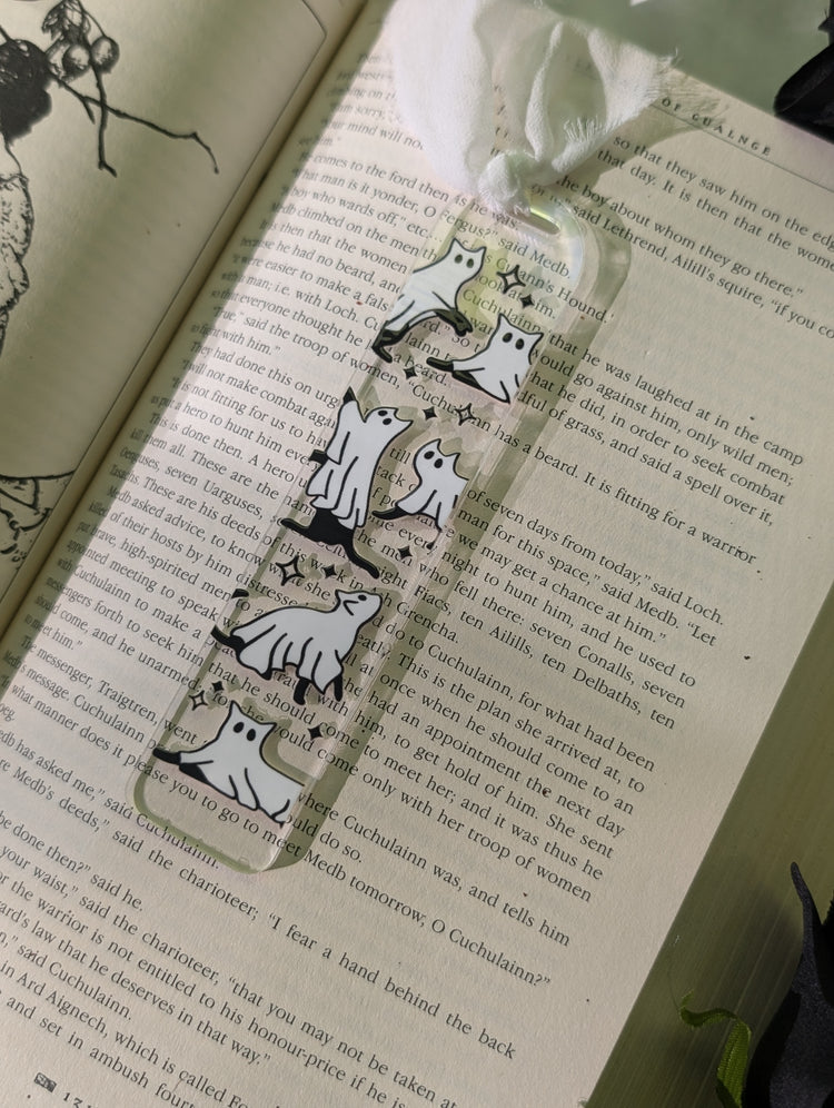 Feelin' Ghosty Bookish Collection